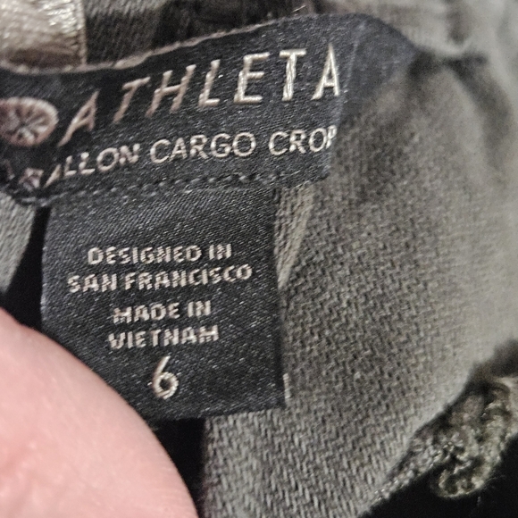 NWT Athleta Farralon  cargo crop size 6 - Picture 10 of 13